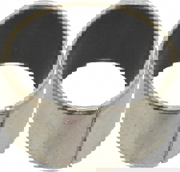 Sleeve Bearing: 1